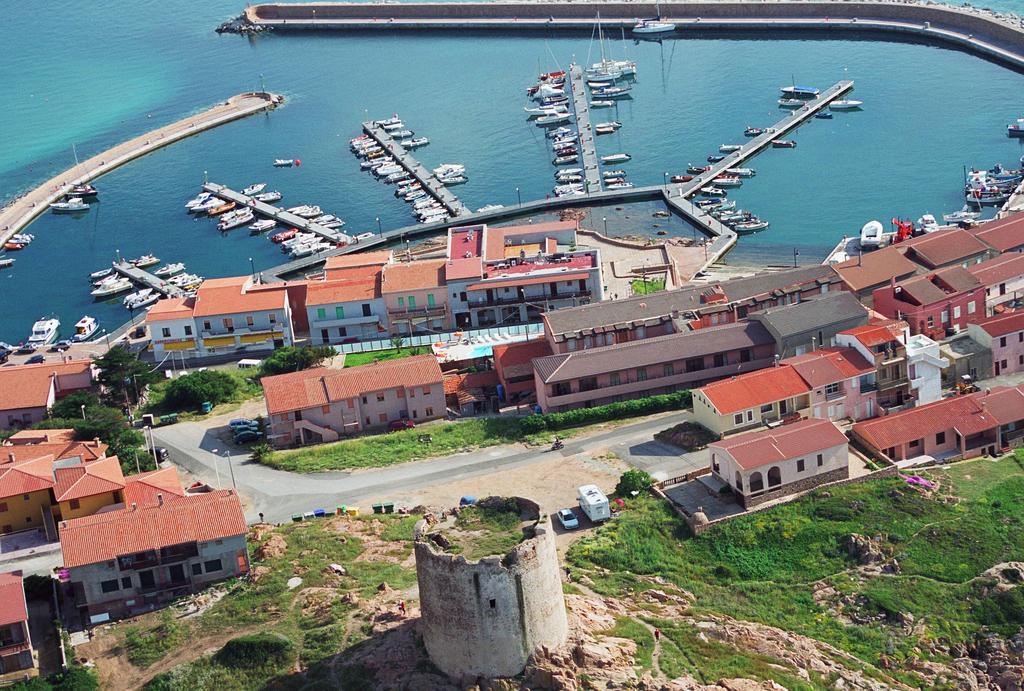 Isola Rossa Appartamenti Standard Экстерьер фото